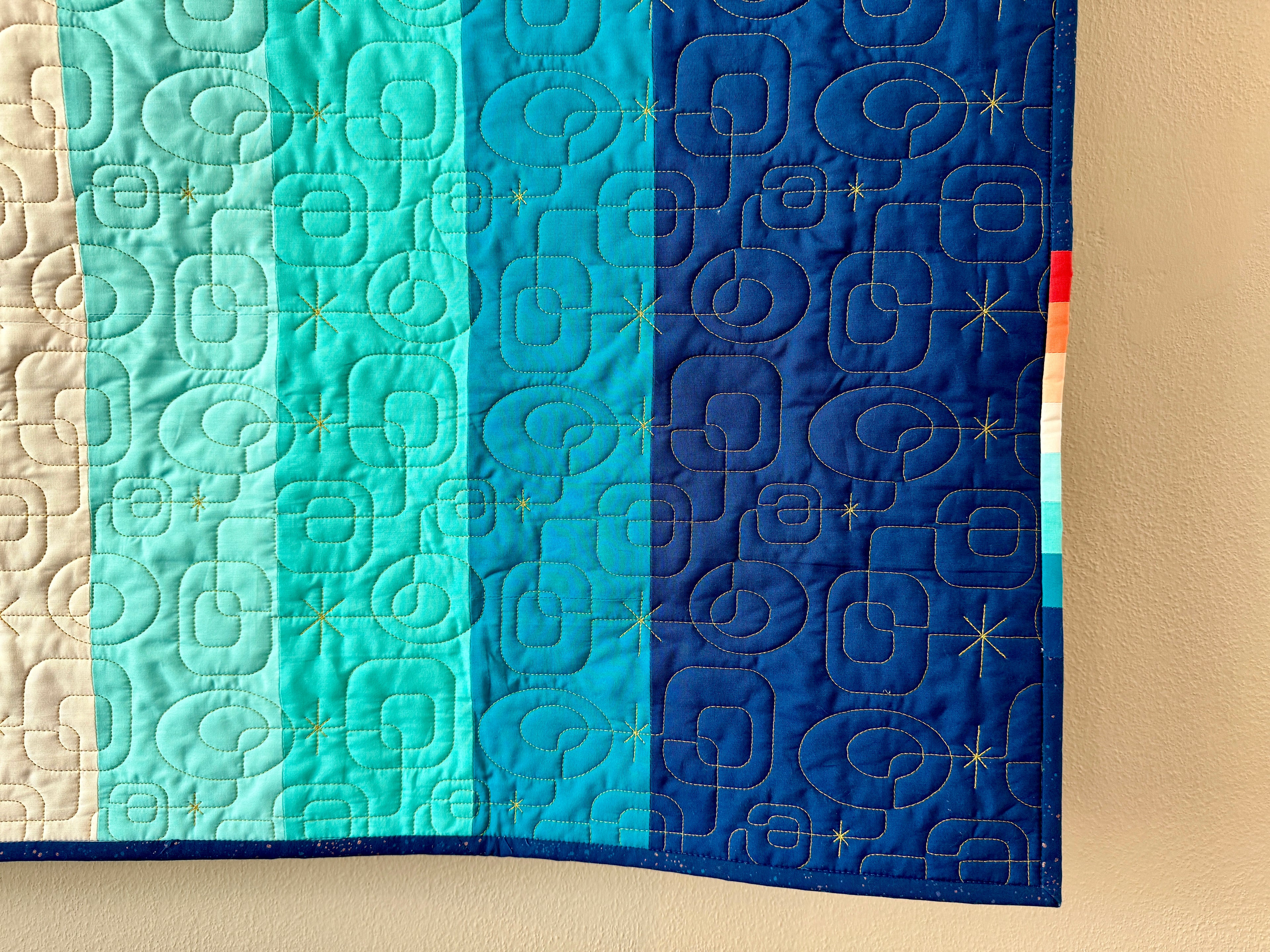 Corner Booth Quilt Pattern (Digital File)